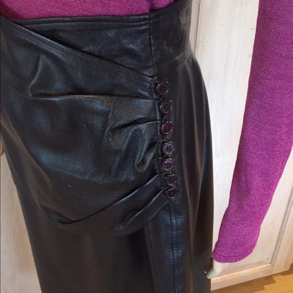 Emanuel Ungaro Leather Skirt size 10 - Picture 3 of 8